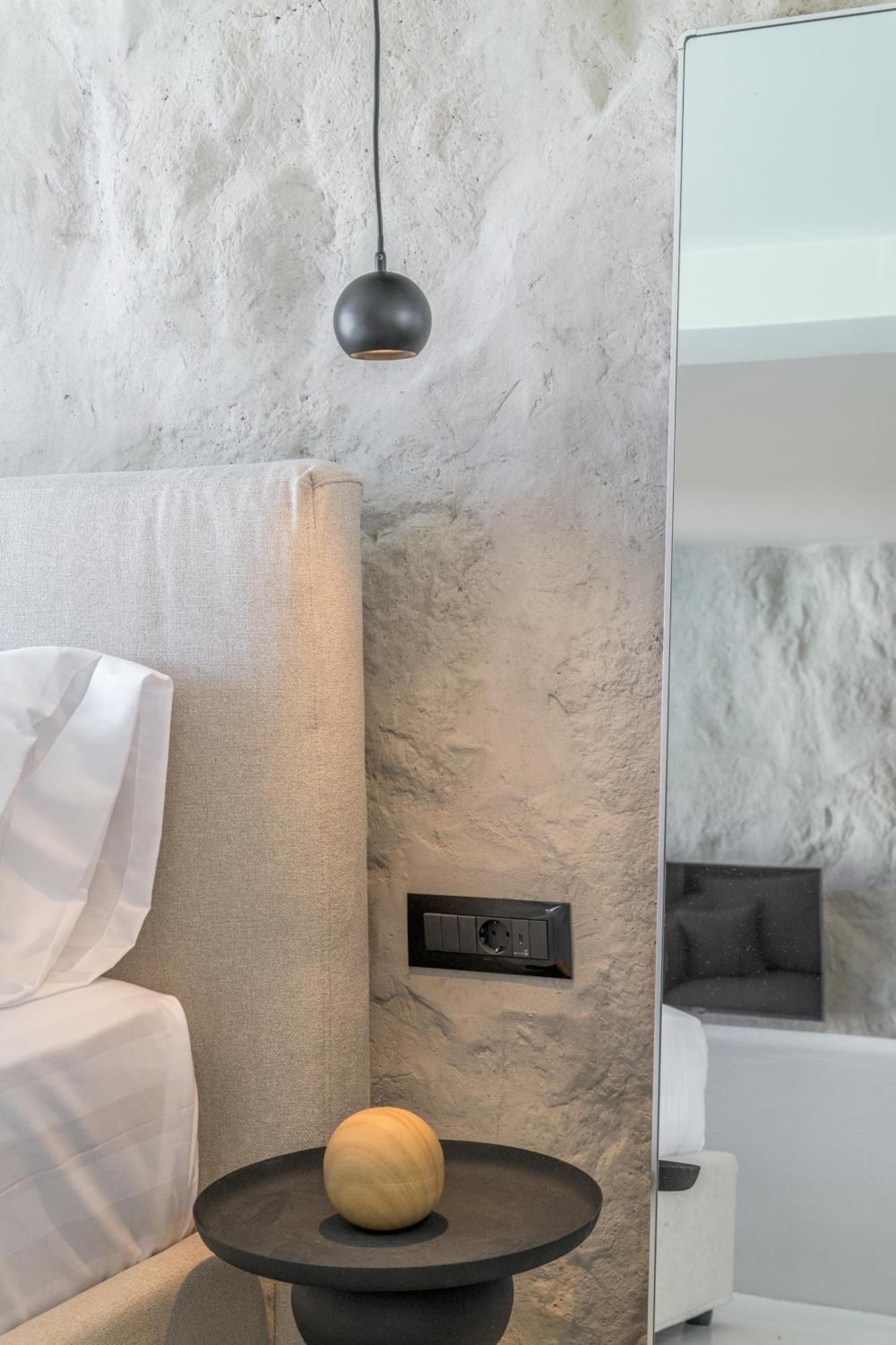 Solus Suites Milos Adamantas Exterior photo