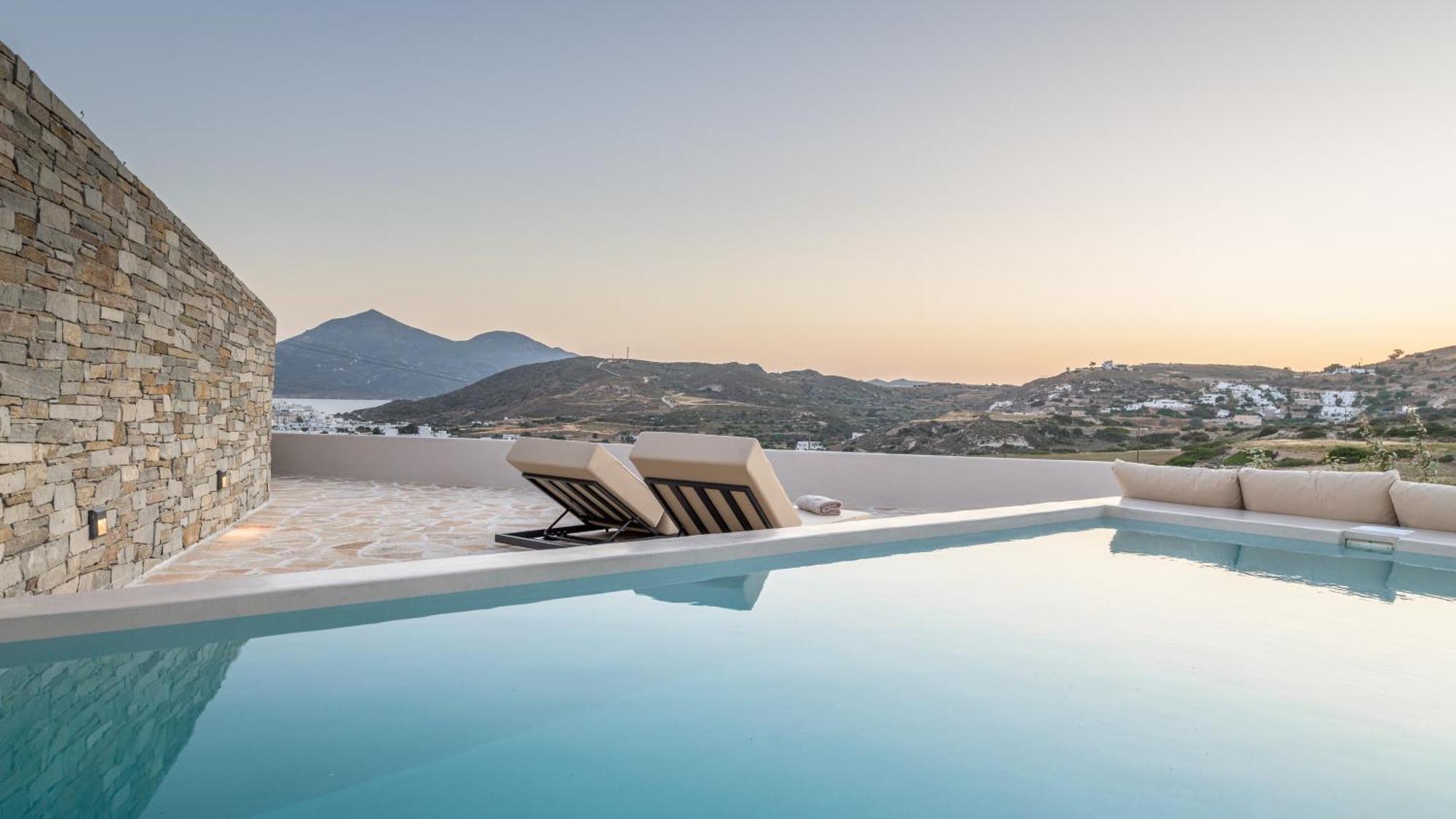 Solus Suites Milos Adamantas Exterior photo